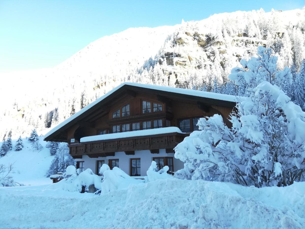 Hotel Haus Alpengruss Sankt Leonhard im Pitztal Exterior foto